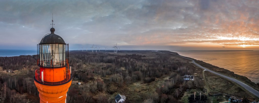 Pakri-tuletorn-panoraam.jpg