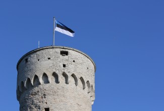Eesti lipp Pika Hermanni tornis.